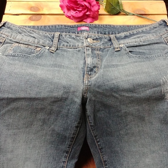 FINAL PRICE⭐PERSONAL IDENTITY (pants)⭐ (⭐ bundle 2 listing's with a ⭐ for $15 ⭐) - Picture 3 of 7